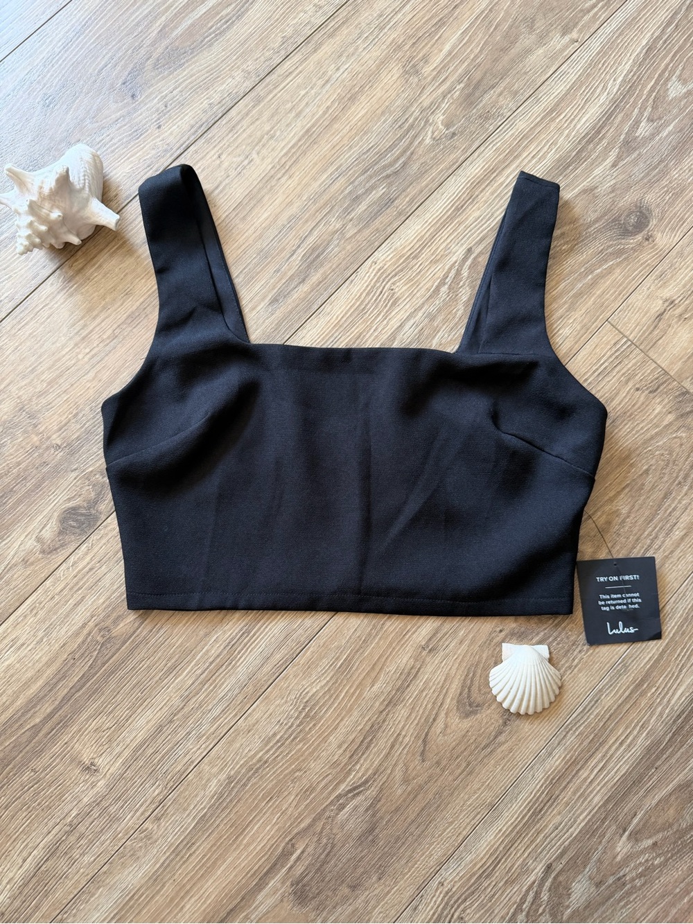 Lulu's Black Square-Neck Cropped Tank